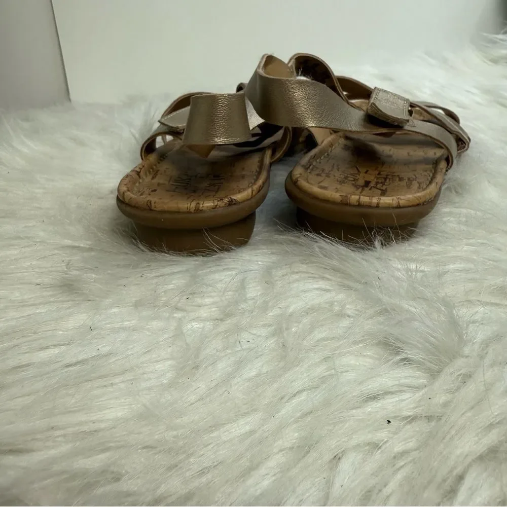 NATURALIZER Gold Strappy Sandals‎